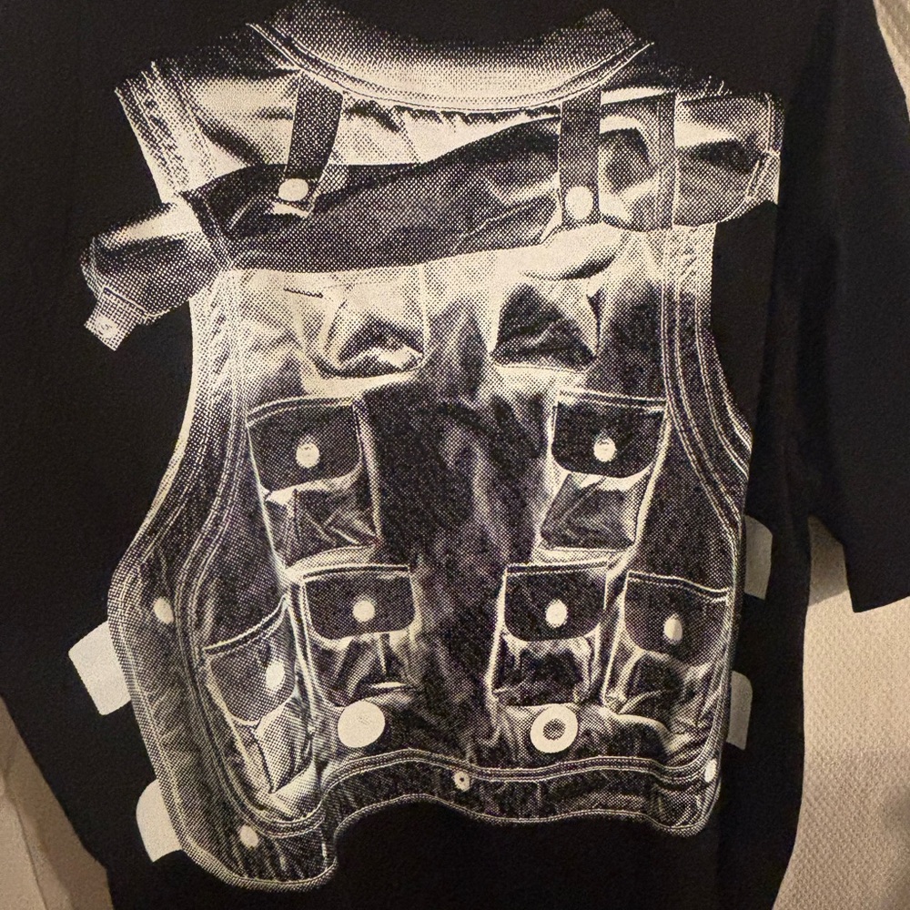 G Star’s Archive Vest Boxy T-Shirt Black Graphic - Picture 3 of 6
